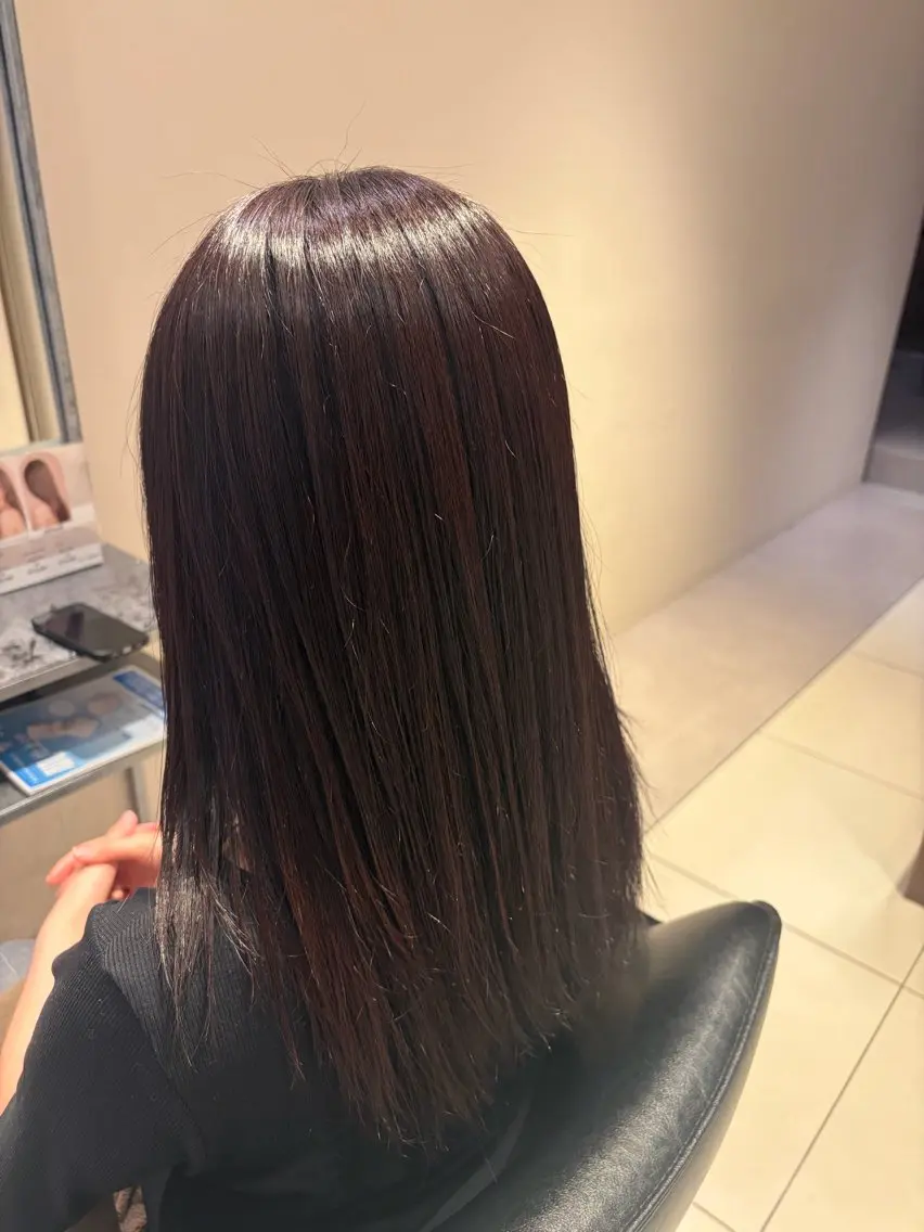 カラー 縮毛矯正 旗持 日菜のヘアスタイル