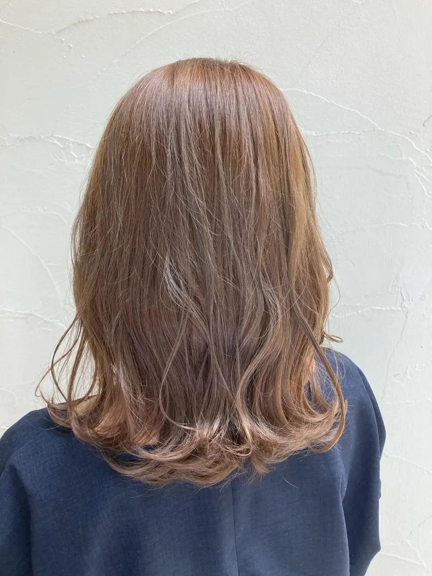 《平日限定》カット＋Wカラー✨¥9900(ブリーチなしで明るくしたい方、色を綺麗に入れたい方)の写真