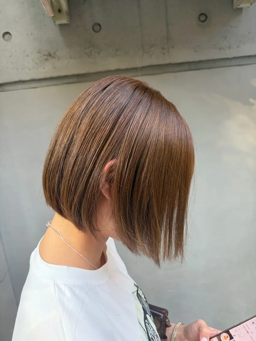 カラー rino / auraのヘアスタイル
