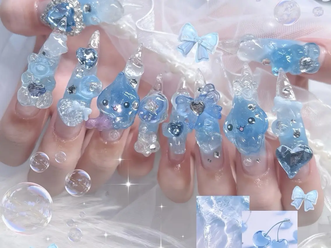 ネイル オーロラネイル ブルー フットネイル ジェルネイル グラデーション ハンドネイル Rin Nail 新大久保店のネイルデザイン