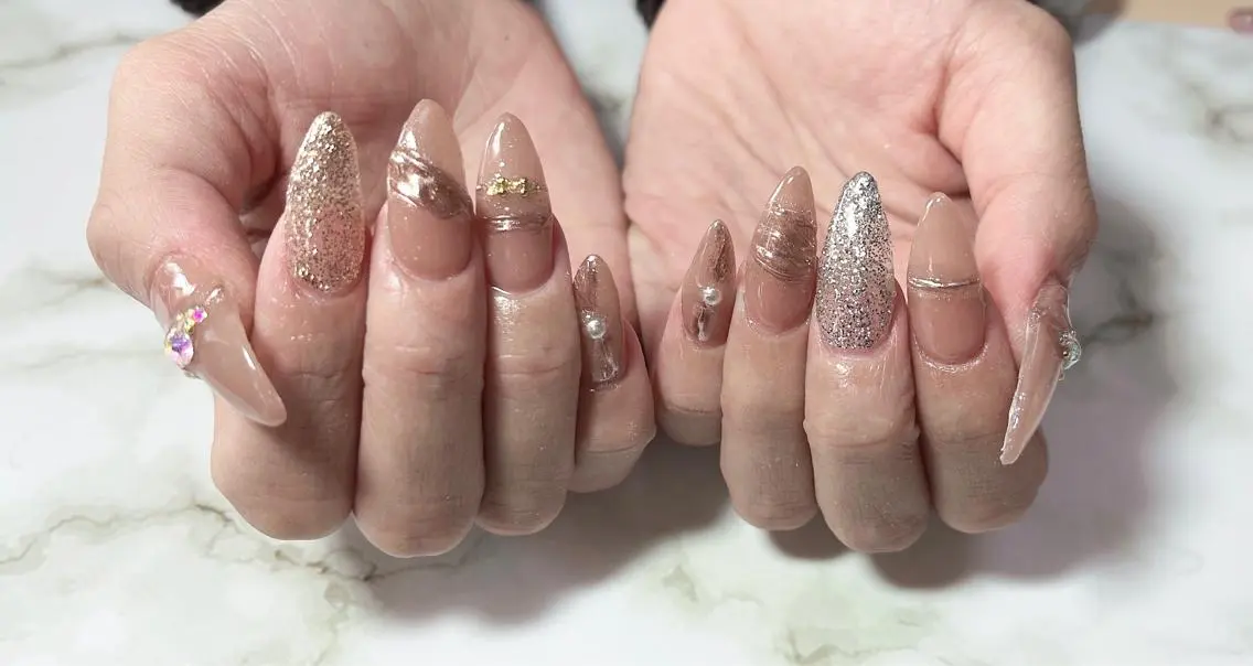 ネイル 長さ出し ニュアンスネイル シンプルネイル Mimi Nailのネイルデザイン