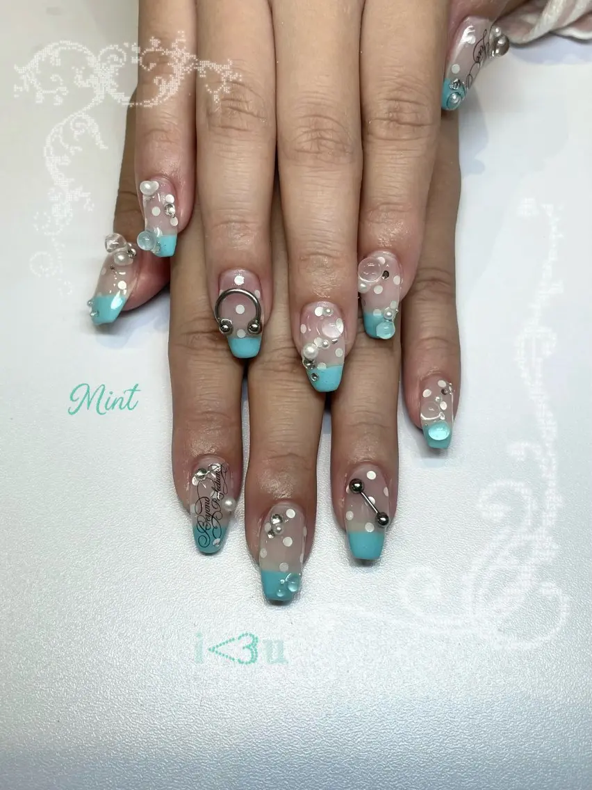 ネイル ハンドネイル すず/ Betty Nailのネイルデザイン