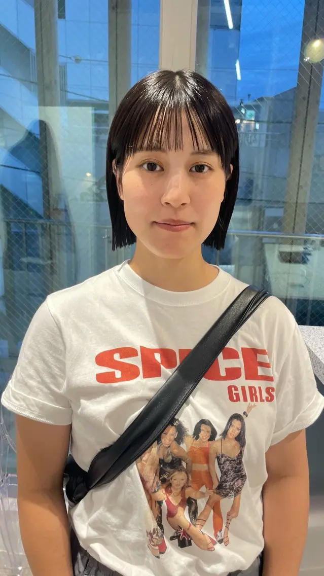 ショート カラー 透明感カラー カット ヘアカラー 抜け感ボブ×パーマ ｜kazaneのヘアスタイル