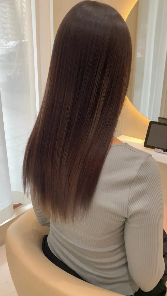 ロング カット 縮毛矯正 トリートメント 美髪矯正 吉岡柊斗のヘアスタイル