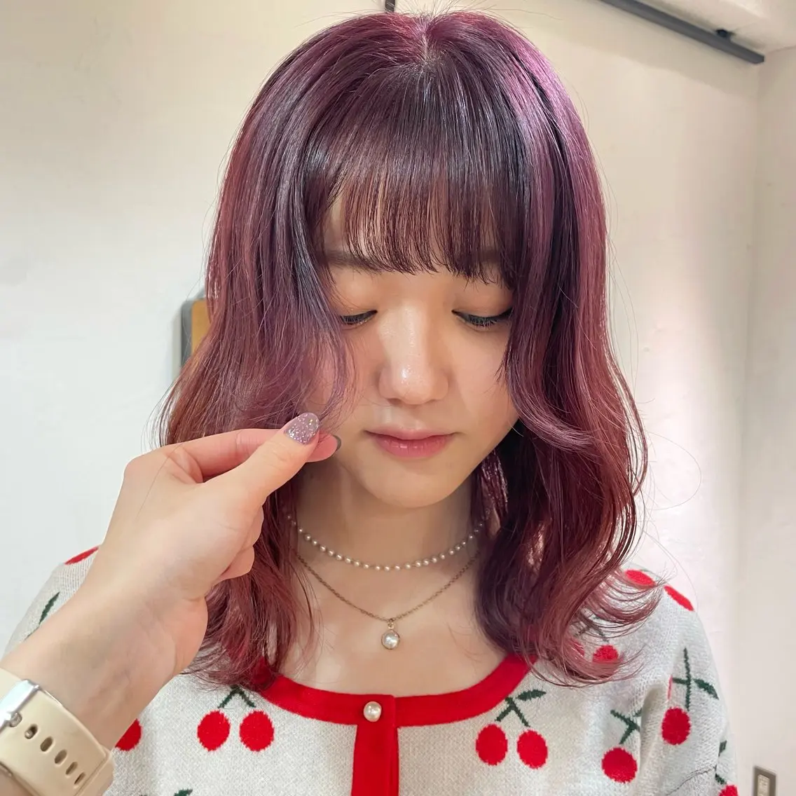 セミロング 盛れる透明感カラー・ momokaのヘアスタイル