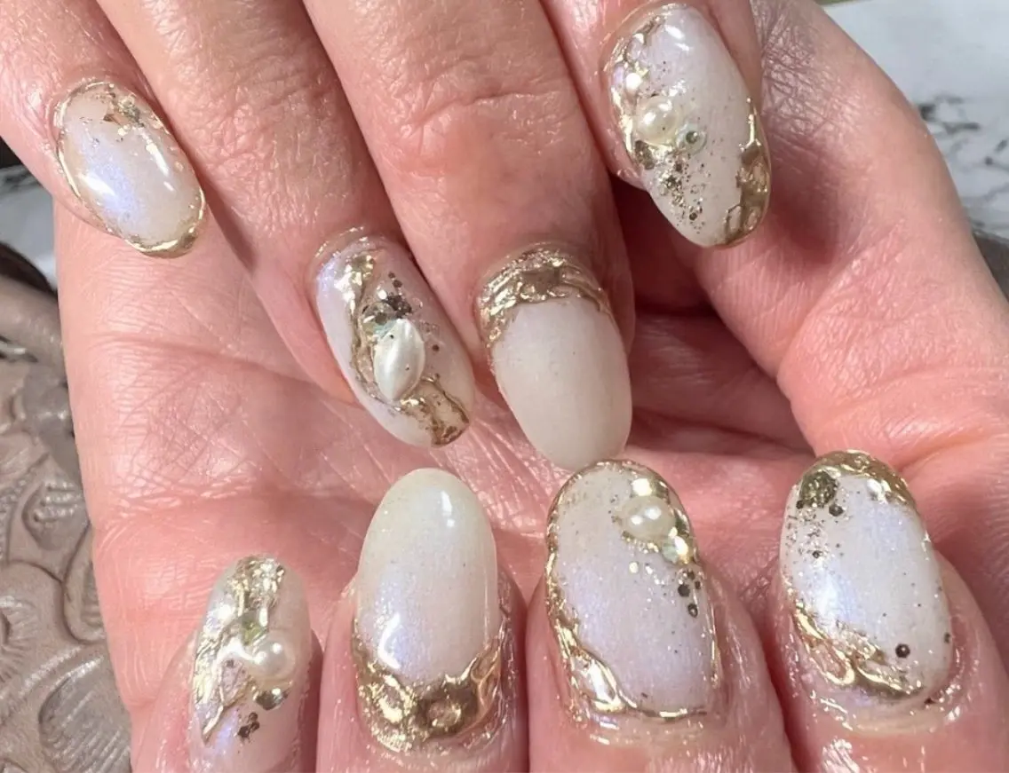 ネイル ホワイト Nailsalon Rのネイルデザイン