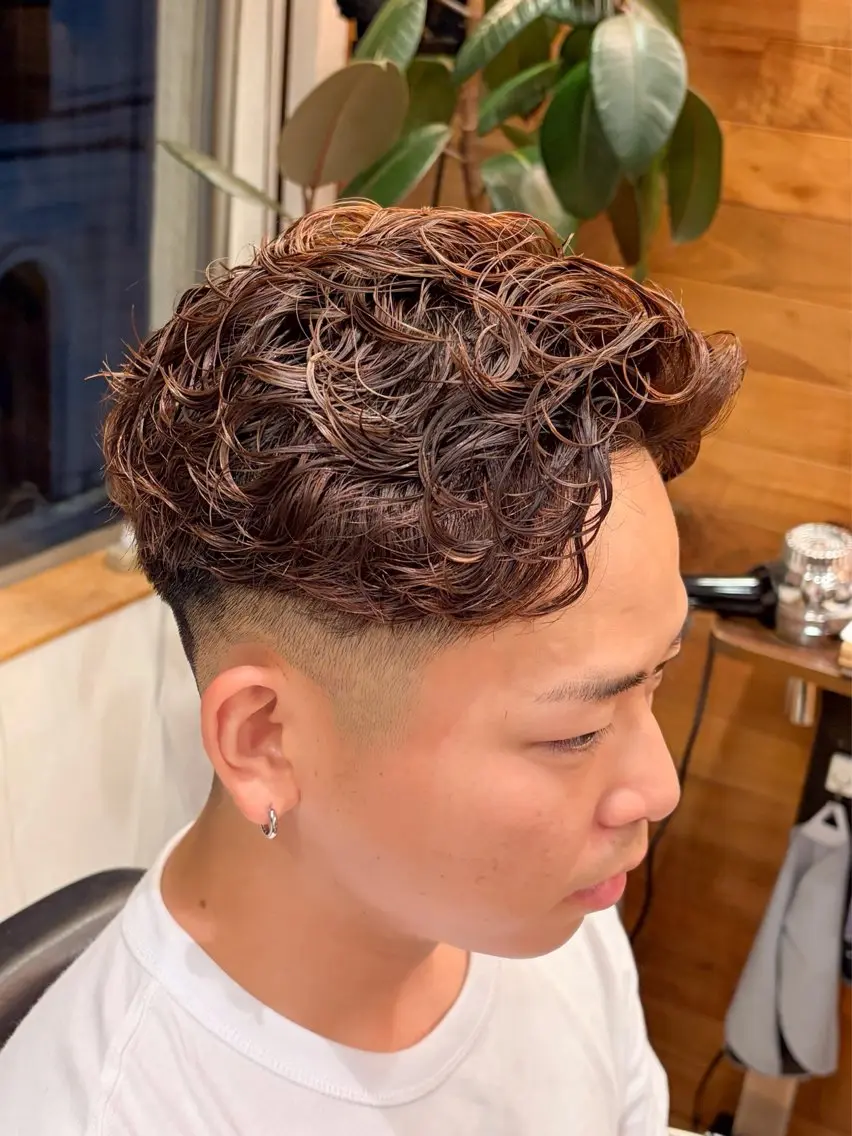 ショート パーマ メンズ メンズパーマ カット パーマ 三宮メンズカット ヨシイッキのヘアスタイル
