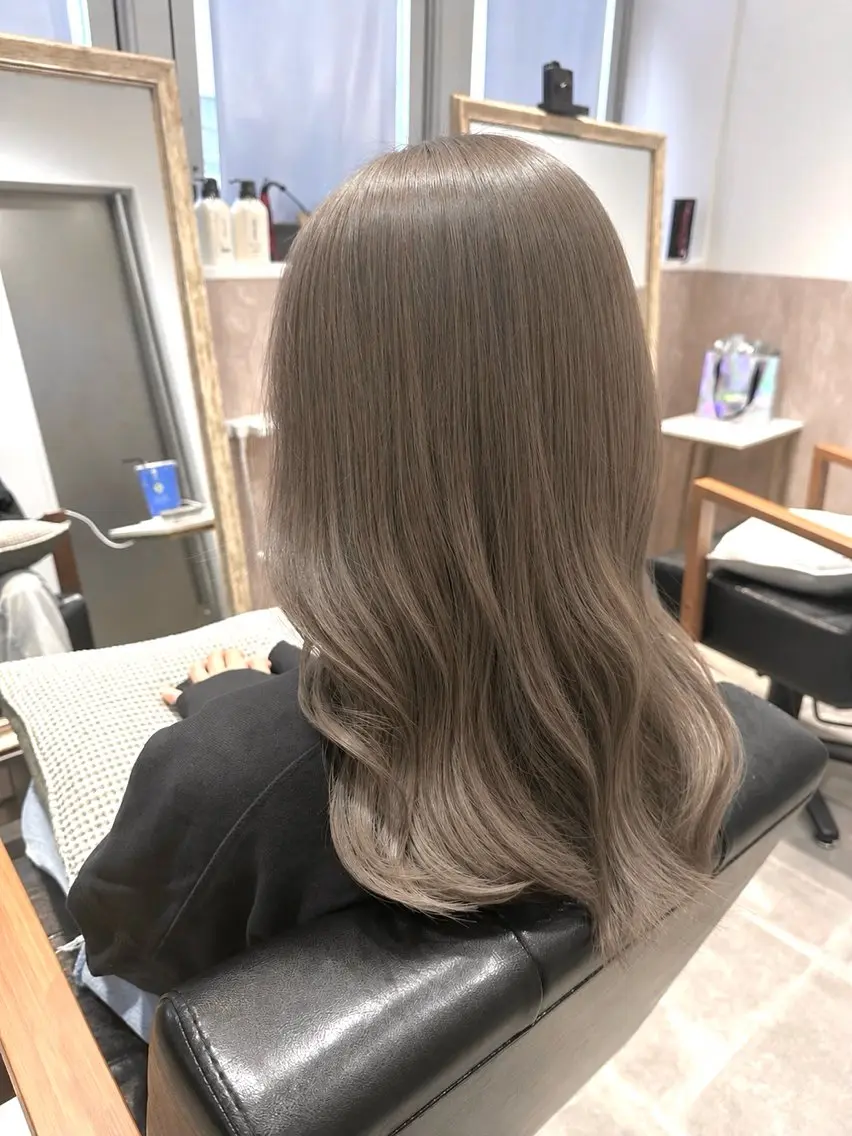 セミロング quill クイル　ツボイタクマのヘアスタイル