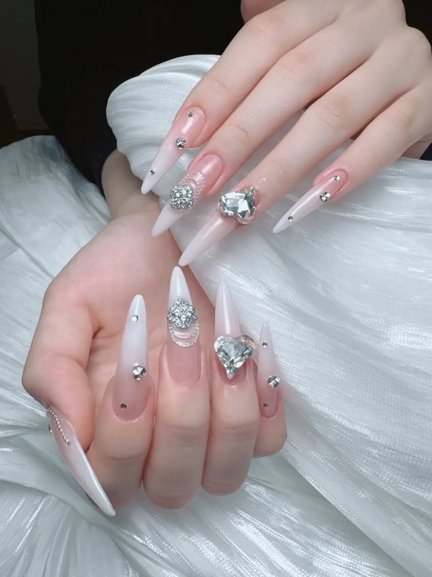 ネイル ハンドネイル EN salon💅 🦋もり💕のネイルデザイン