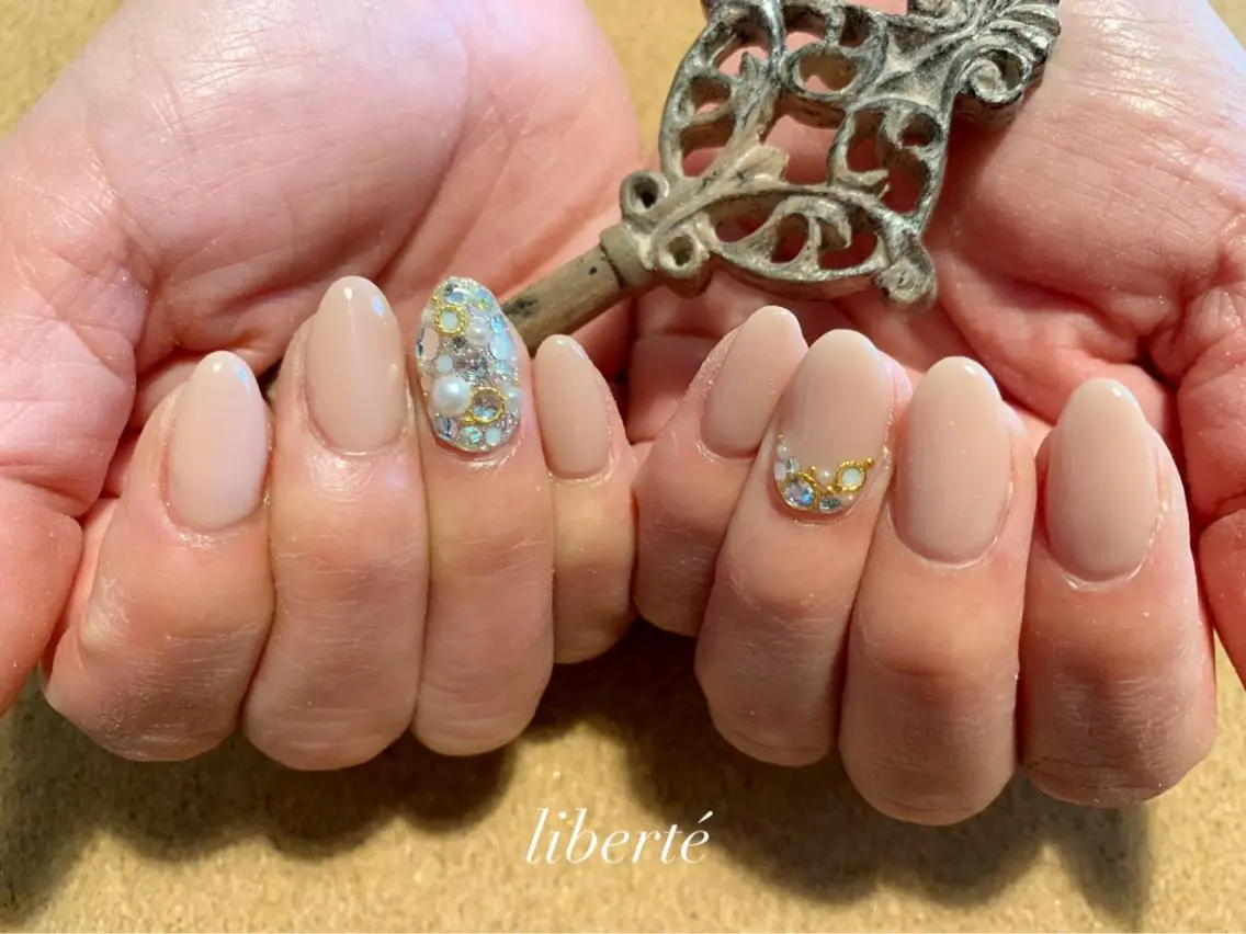 ネイル liberté (リベルテ)のネイルデザイン