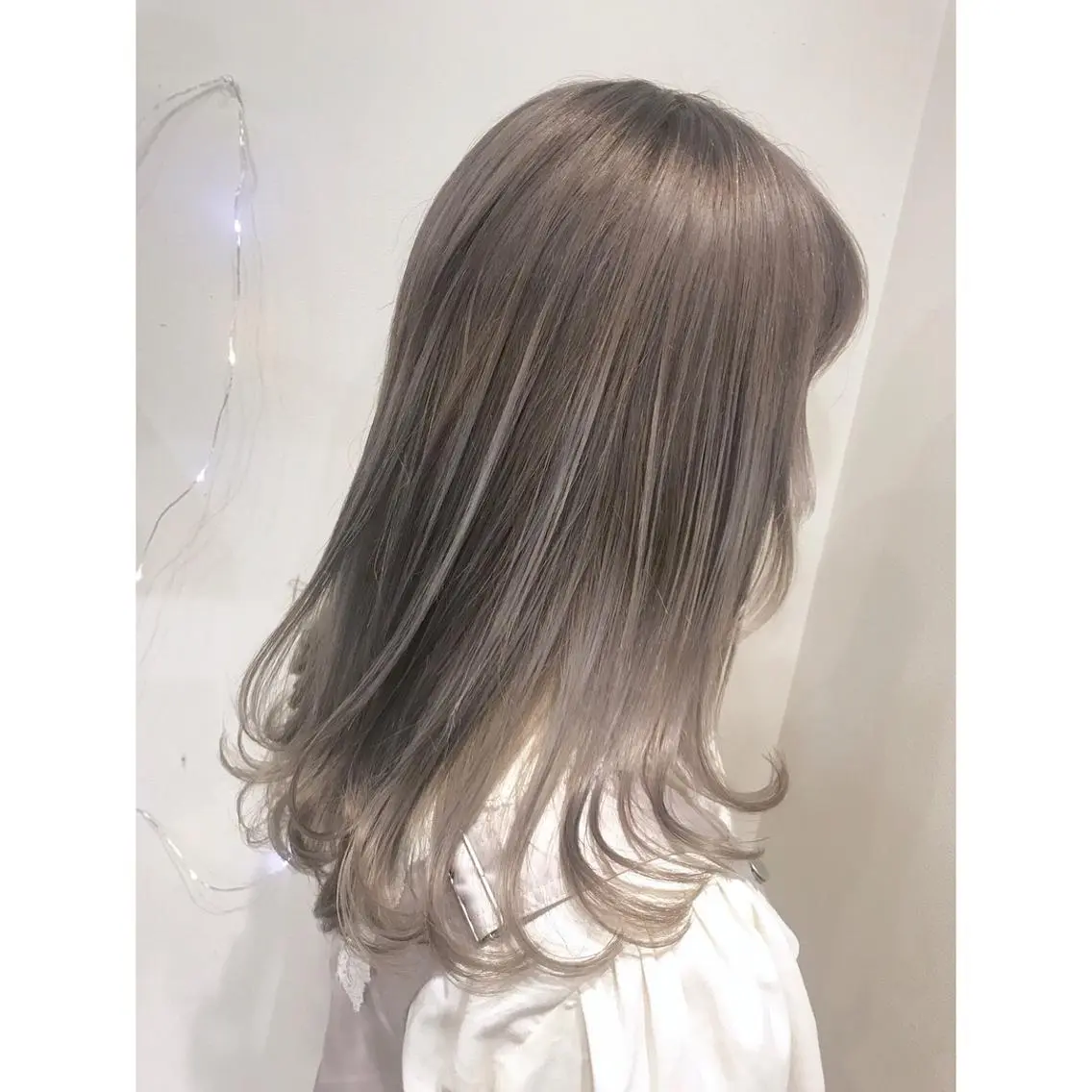 ロング カラー 透明感カラー グレージュ 似合わせ提案サラ艶♡ 彩華のヘアスタイル