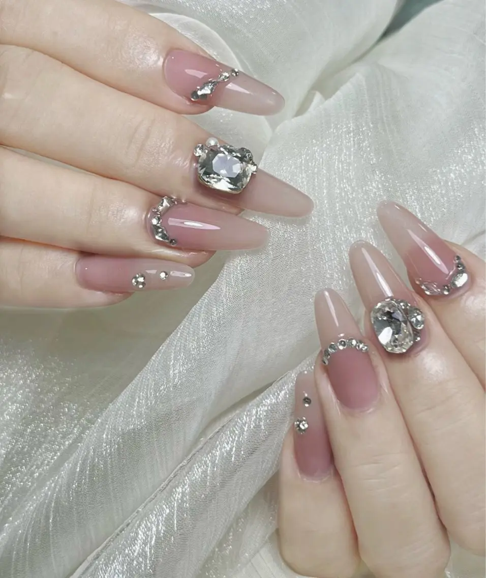 ネイル ハンドネイル D-BEAUTY Nailsalonのネイルデザイン