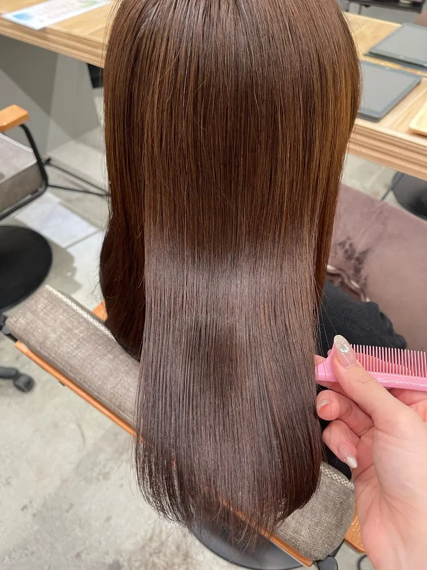 ミディアム カット 縮毛矯正 かめい りなのヘアスタイル