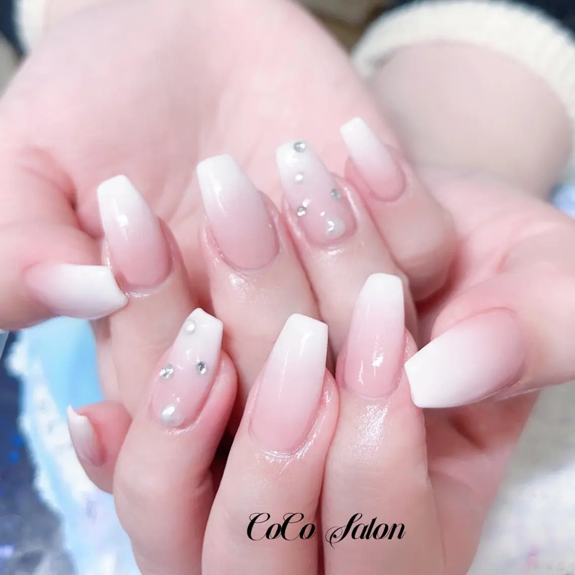 ネイル 長さ出し ジェルネイル グラデーション ハート 韓国ネイル ハンドネイル CoCoSalon ネイル/まつ毛予約のネイルデザイン