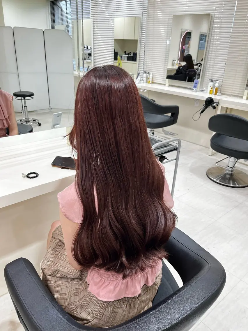 ミディアム カラー ヘアカラー トリートメント 💟RINNA 艶カラー💟のヘアスタイル