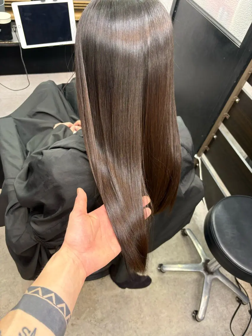 セミロング カラー カット 縮毛矯正 トリートメント ✂︎美容室✂︎ hiroマンツーマンのヘアスタイル