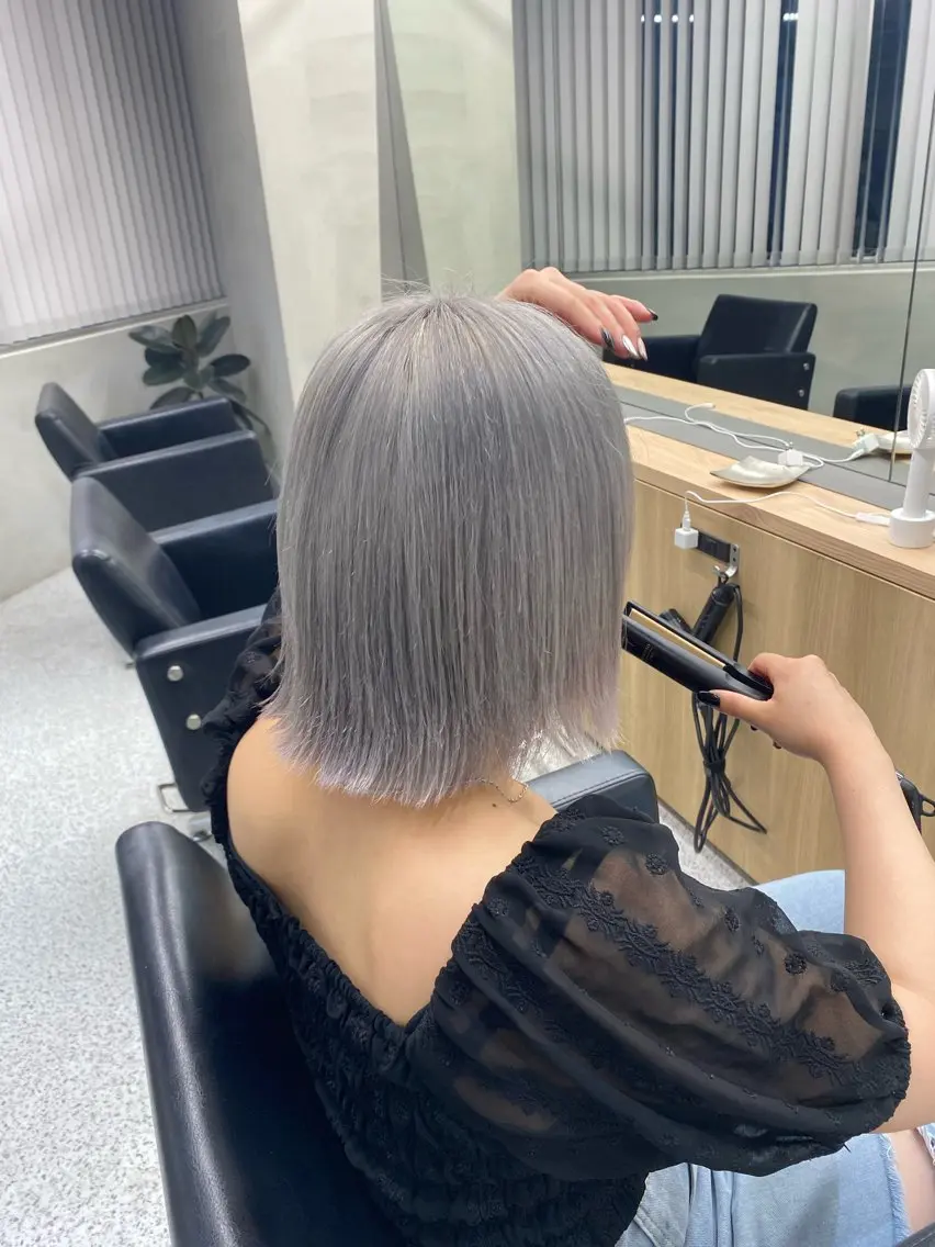 ショート カラー ベージュカラー ブロンド ダブルカラー ハイトーンカラー ピンクカラー カットモデル様無料 💎saaya💎のヘアスタイル