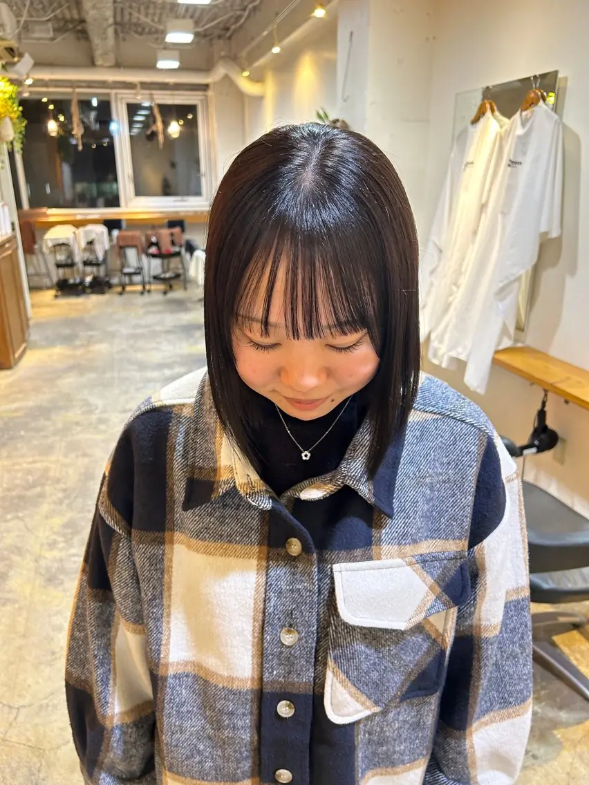 ミディアム カラー カット ヘアカラー トリートメント ナチュラル大人っぽい スタイル　MAORIのヘアスタイル