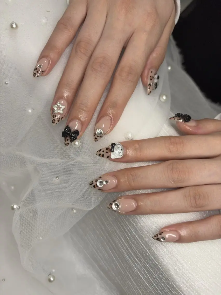 ネイル ハンドネイル Mermaid Nailのネイルデザイン