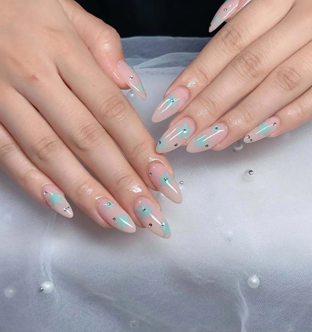 ネイル オーロラネイル チークネイル フットネイル ジェルネイル 韓国ネイル ハンドネイル H.baby Nail Salonのネイルデザイン