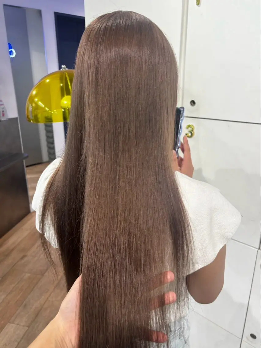 カラー cashel tokyoのヘアスタイル
