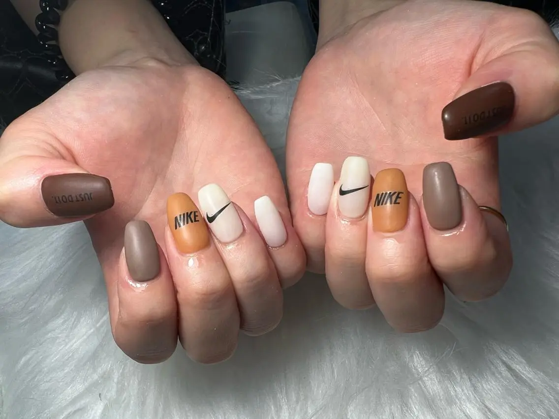 ネイル ハンドネイル Mana‪ ‪·͜· ❤︎‬のネイルデザイン