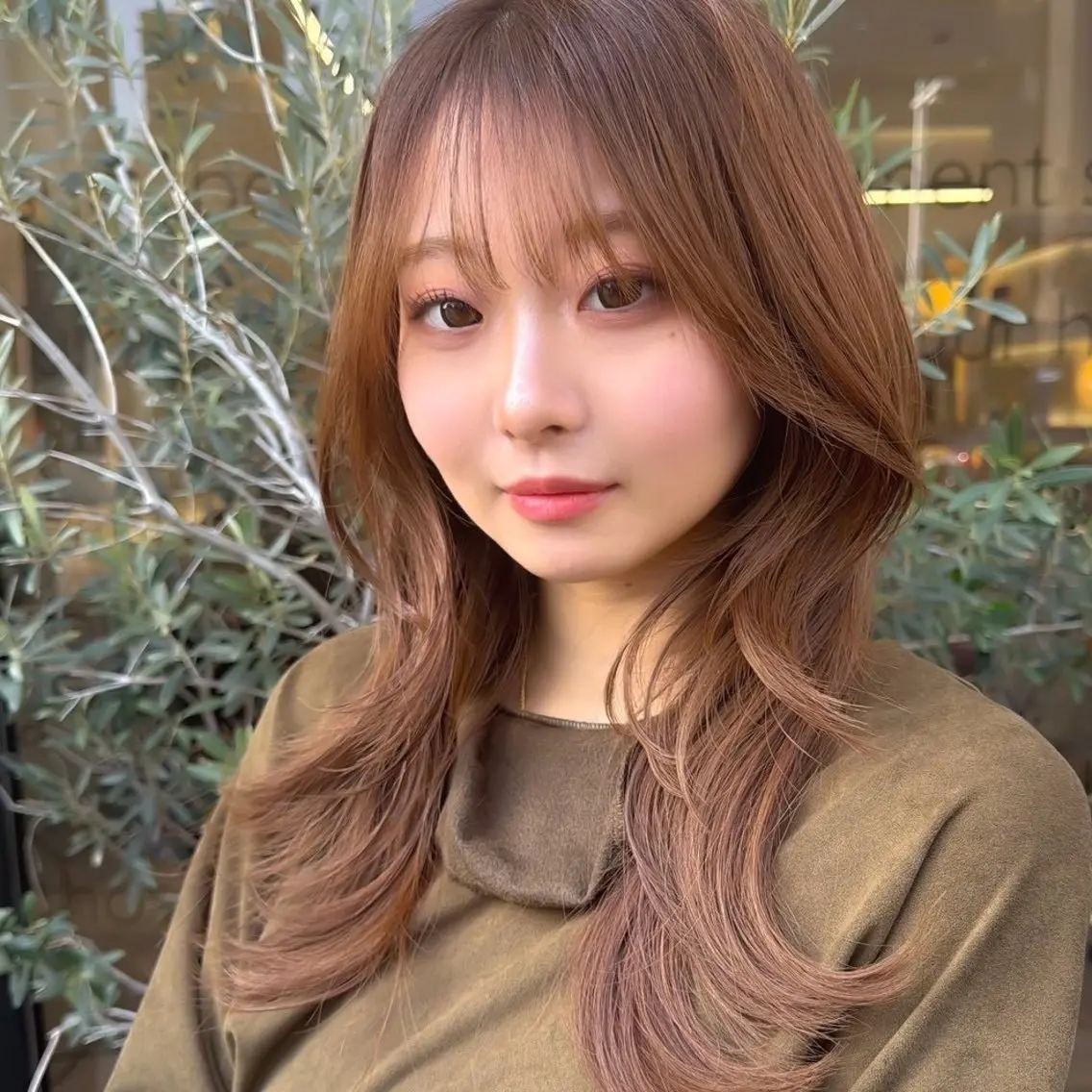 ロング ヘアカラー YUI 🎀 EARTH金山のヘアスタイル