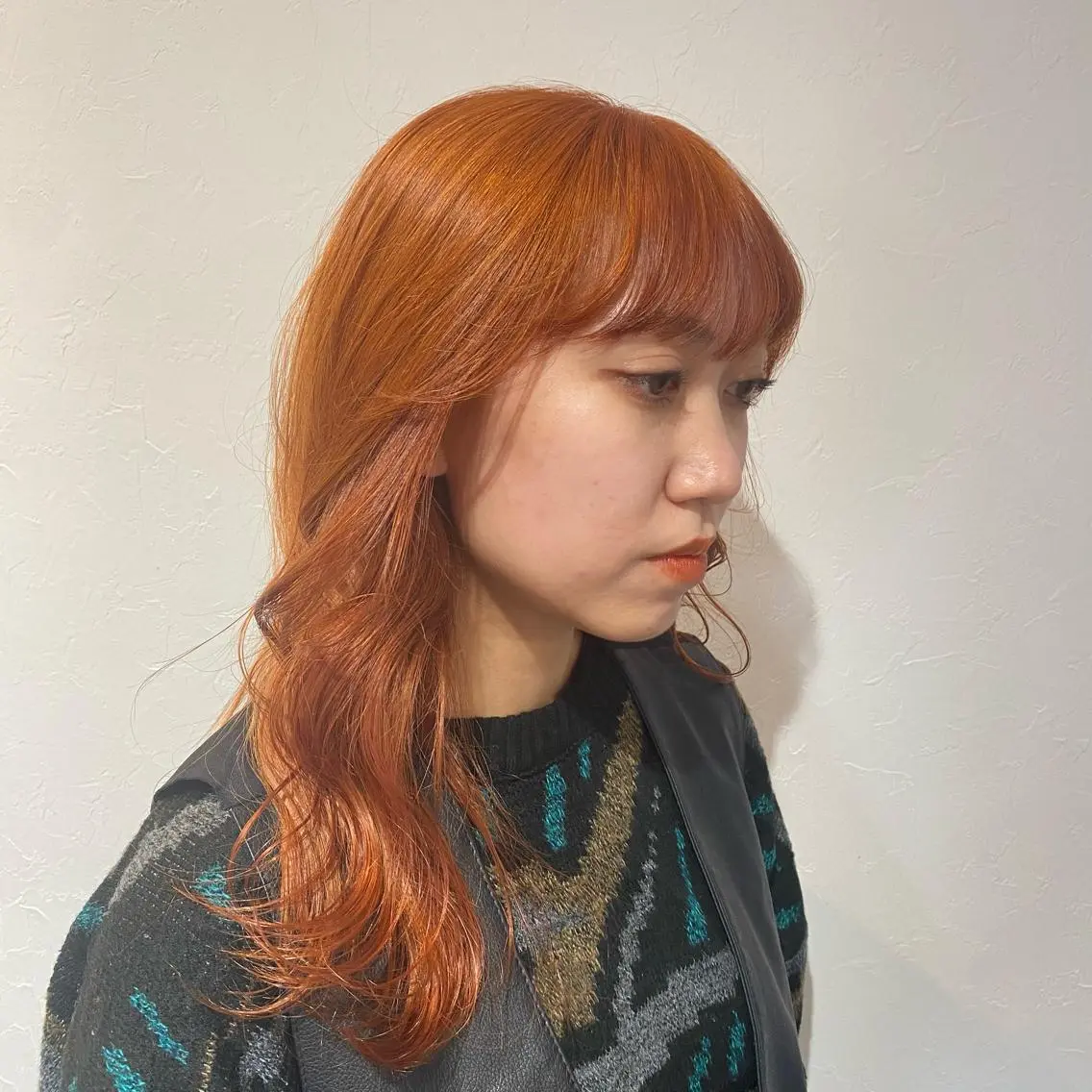 ロング カラー ブリーチ ケアブリーチ オレンジ カット ヘアカラー 🩵ブリーチカラー MIORI🩵のヘアスタイル