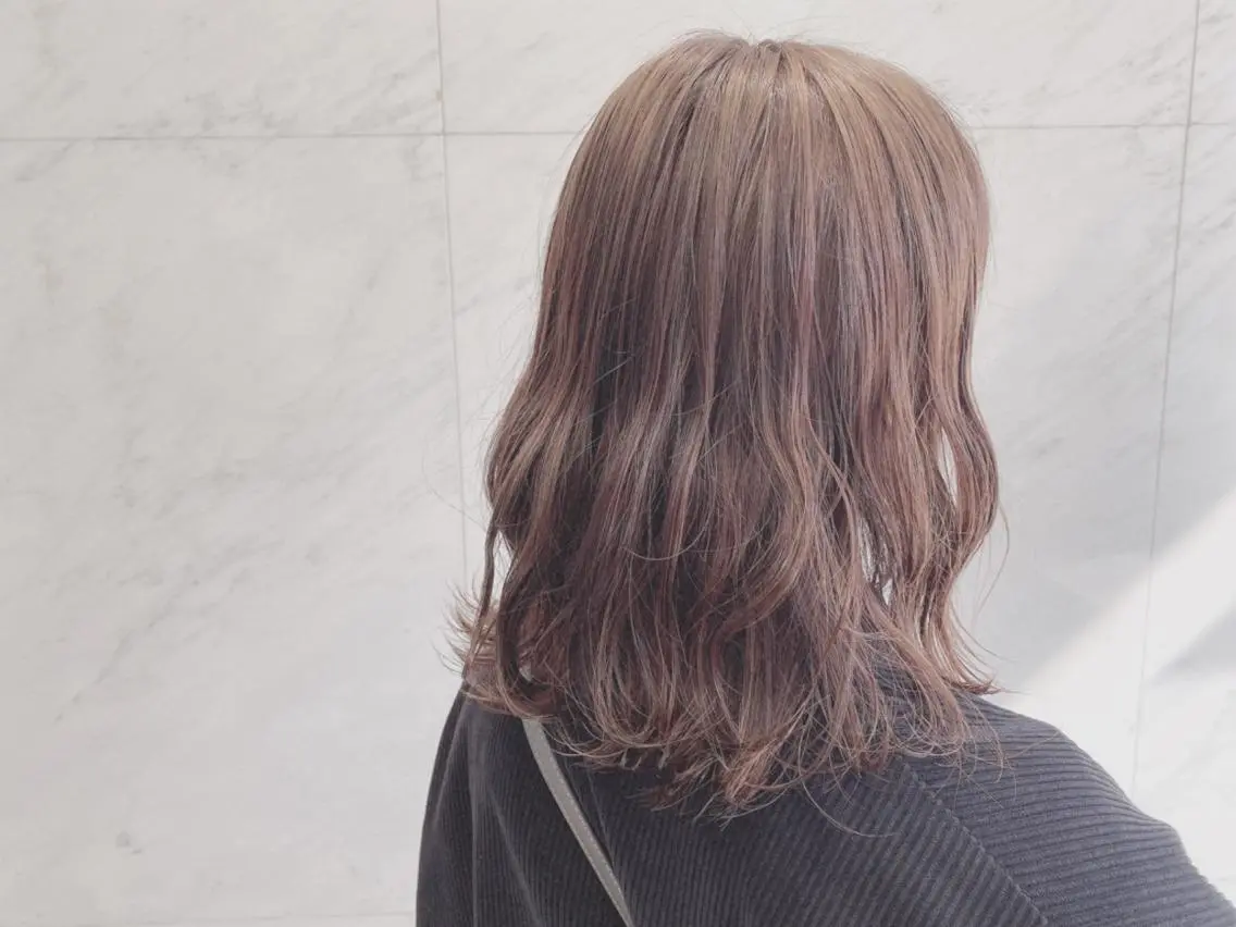 ミディアム カラー カット ヘアカラー トリートメント 重政 和樹のヘアスタイル