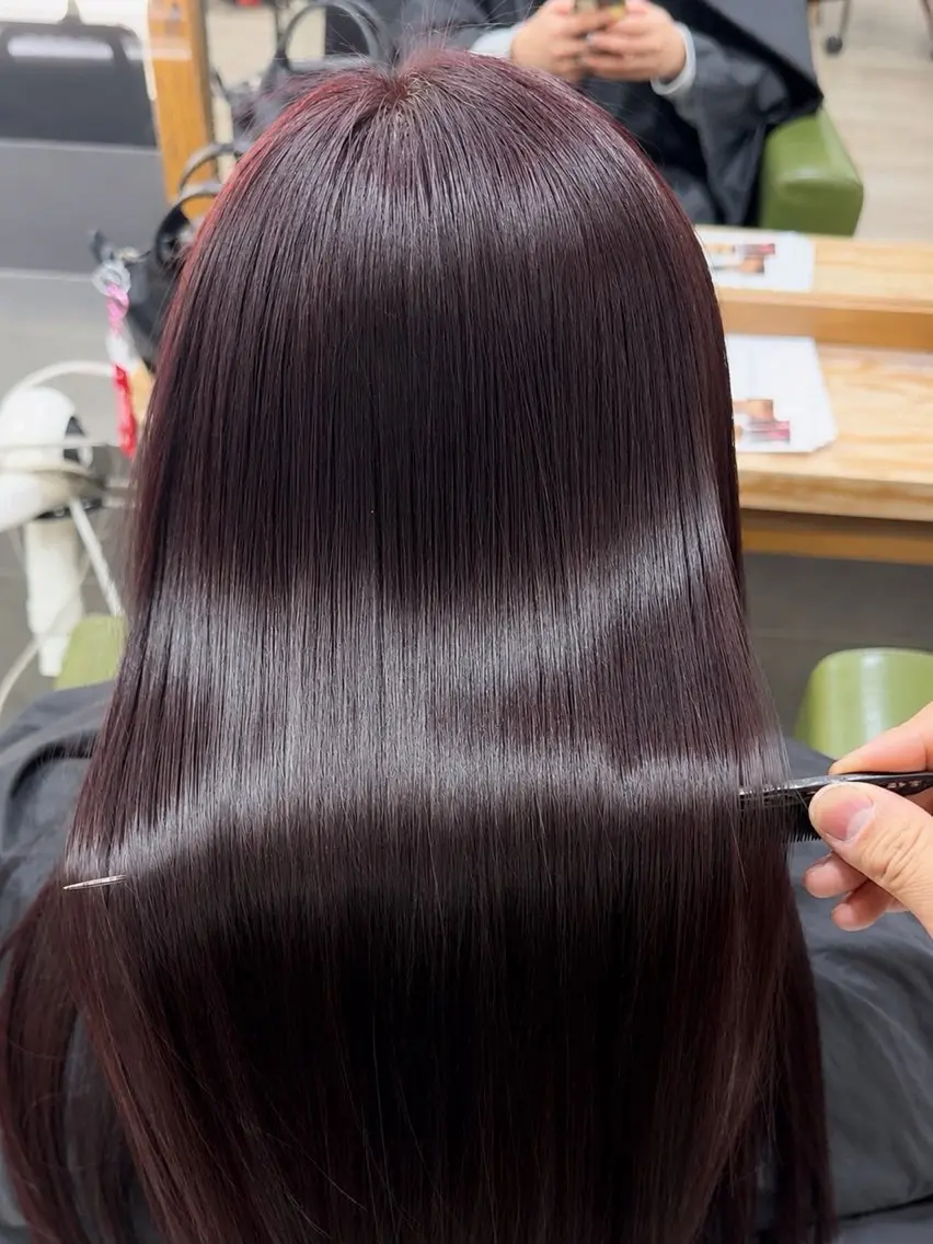 ロング カット 縮毛矯正 宍戸 秀斗のヘアスタイル