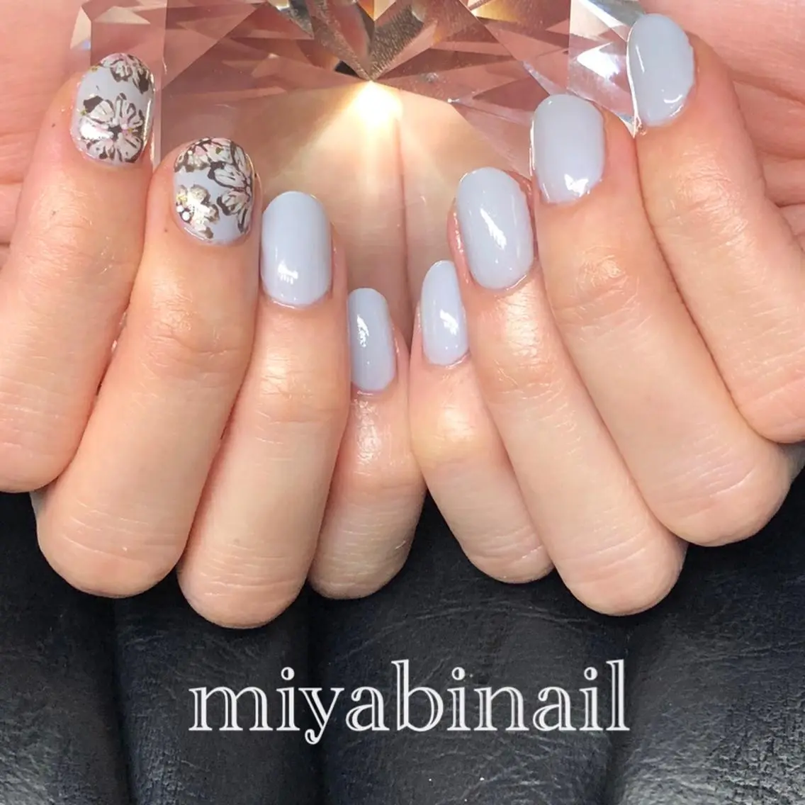 ネイル アートネイル ブルー フラワーネイル 持ち込み ショートネイル ハンドネイル miyabi nail 桂川駅近くのネイルデザイン