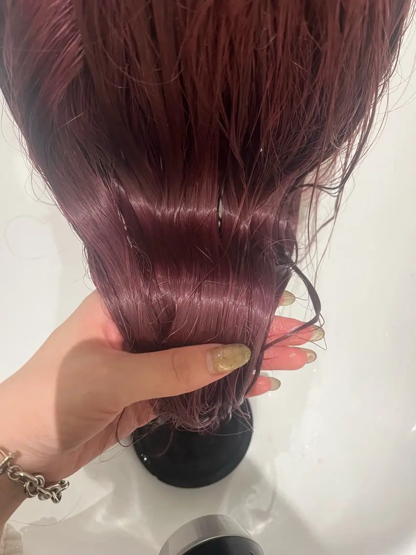 カラー LUXIEL みづきのヘアスタイル