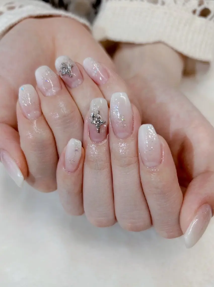 ネイル グラデーション ハンドネイル ハンドケア 心斎橋Salon Epokkuのネイルデザイン