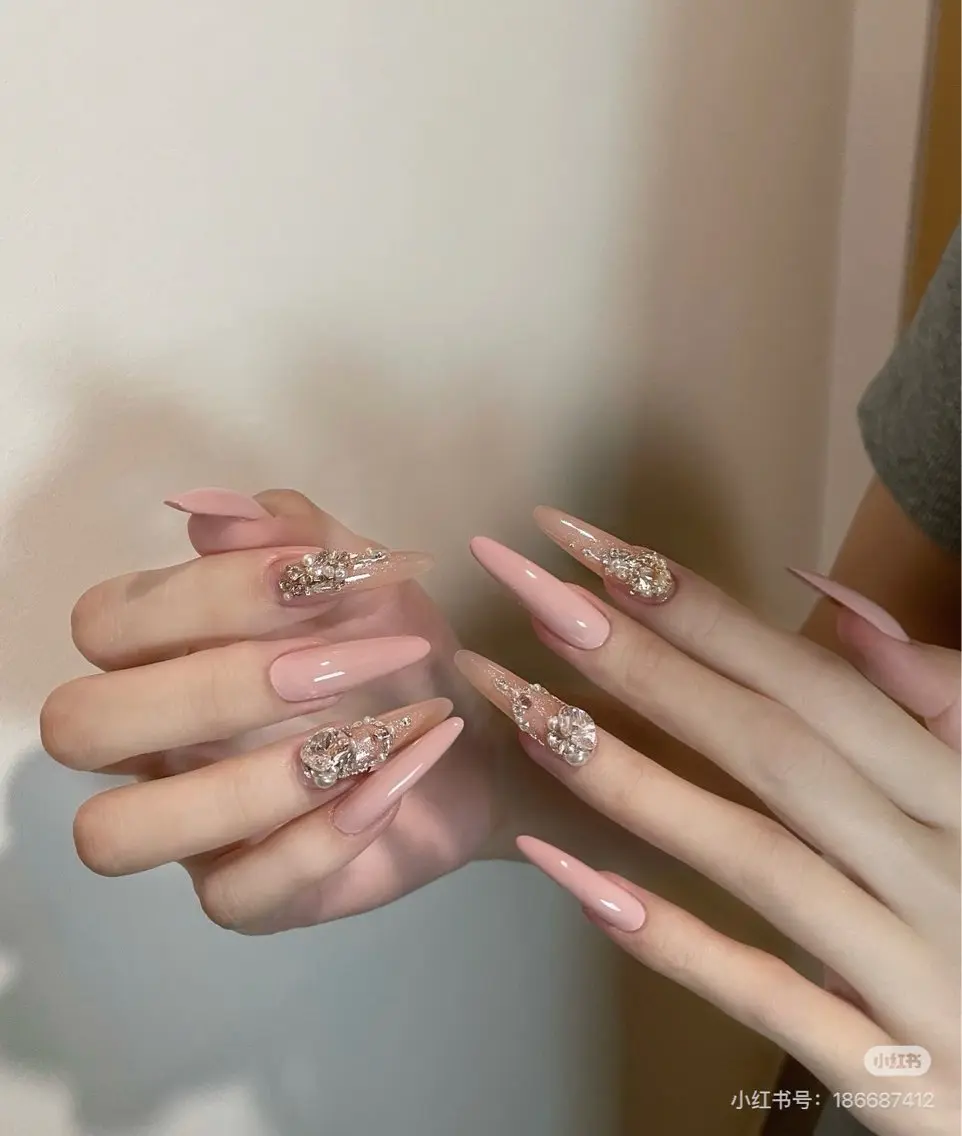 ネイル フレンチネイル ガラスフレンチ キラキラネイル 韓国ネイル ロングネイル star nail salonのネイルデザイン