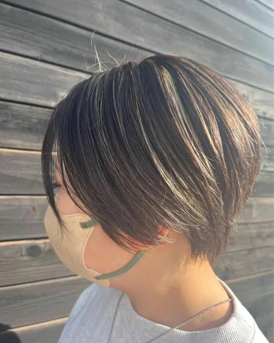 ショート カラー ハイライトカラー ハイライト 長南 やよいのヘアスタイル