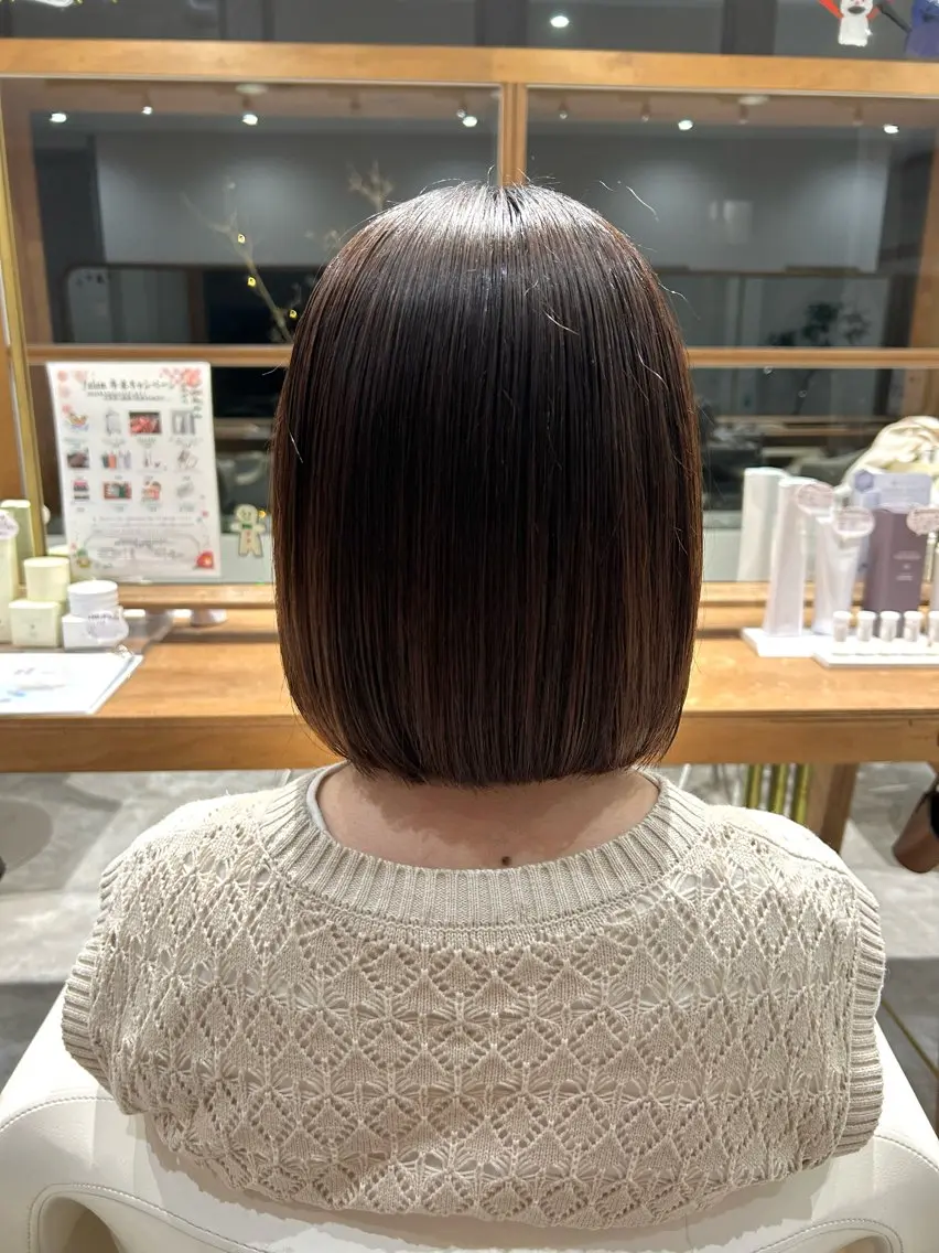 ショート 切りっぱなしボブ ボブ ショートヘア トリートメント カット 佐藤 悠生 メンズパーマ.カットのヘアスタイル