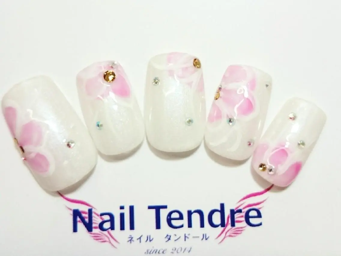 ネイル アートネイル ジェルネイル ソフトジェル ストーンネイル ハンドネイル Nail  Tendreのネイルデザイン