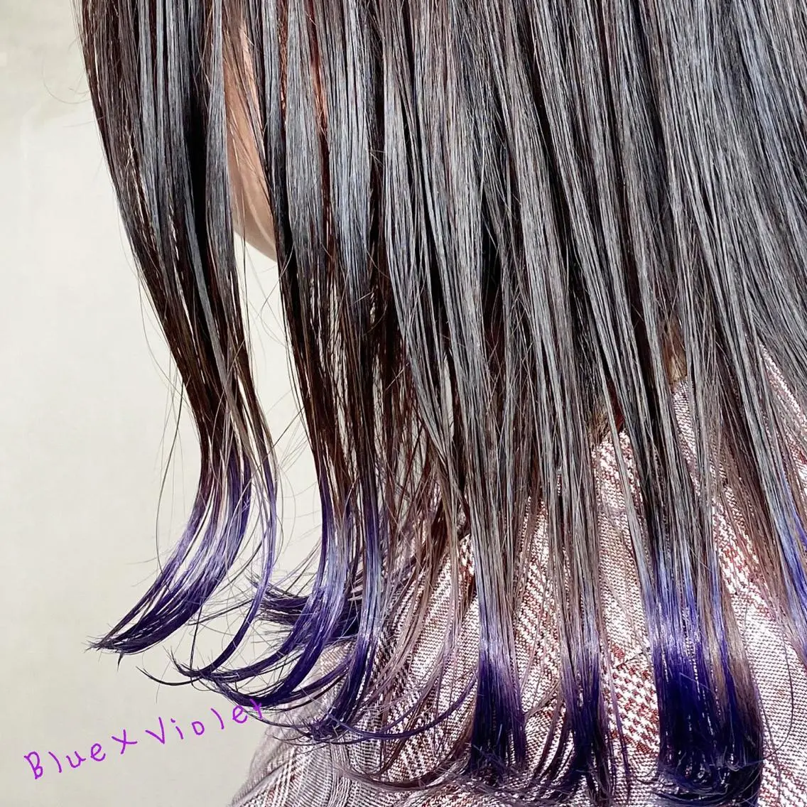 セミロング 寄主 洸雅のヘアスタイル