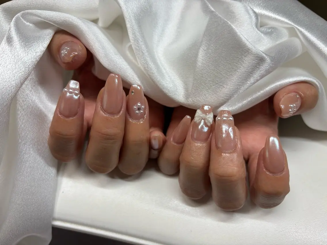 ネイル ミラーネイル 門真市ネイルサロン♡ KUMI.HANAのネイルデザイン