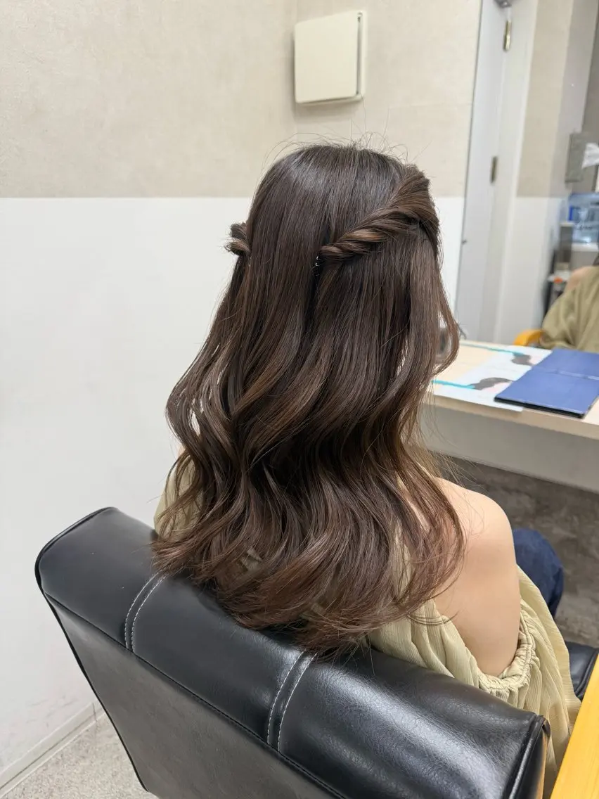 セミロング カット GiseL 博多 ほのかのヘアスタイル
