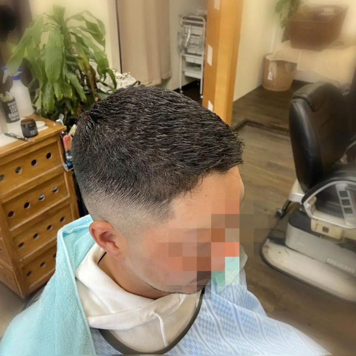 パーマ メンズ フェードカット 濡れパン ヘアーサロン ＳＯRＡお顔剃りのエステ・リラクイメージ
