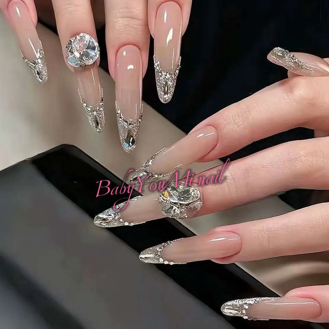 ネイル オーロラネイル チークネイル 成人式 フットネイル フレンチネイル ハンドネイル BabyYouMi nailのネイルデザイン