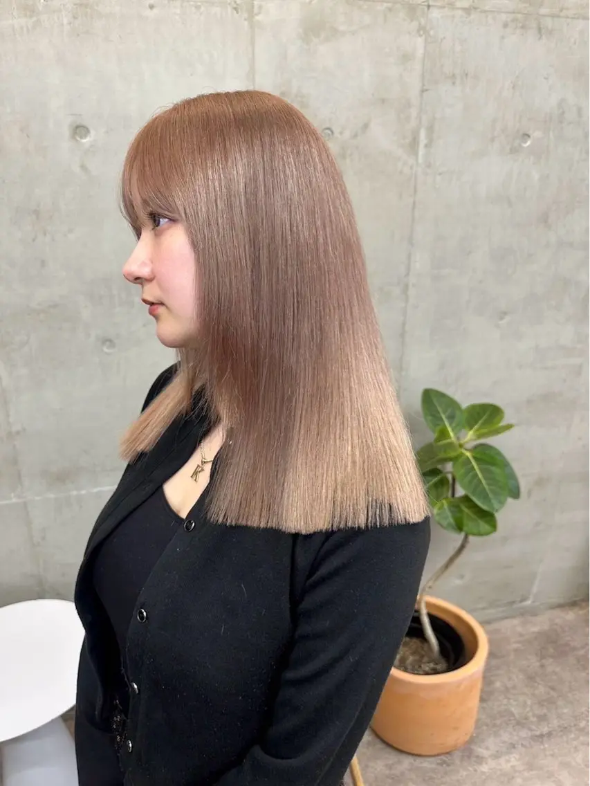 ミディアム カラー ベージュカラー ヘアカラー トリートメント カットモデル募集中 ／HARUKA🎀のヘアスタイル