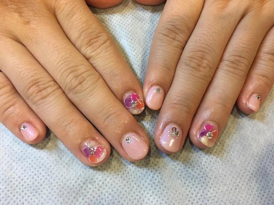 ネイル lento nailのネイルデザイン