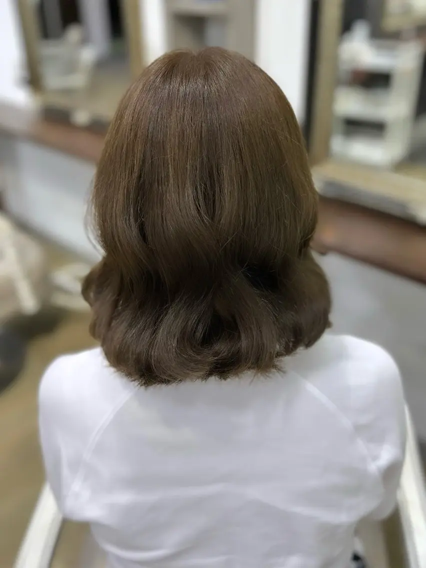 カラー ベージュカラー オリーブベージュ ヘアカラー さや𝜗𝜚 カラーモデル募集中のヘアスタイル