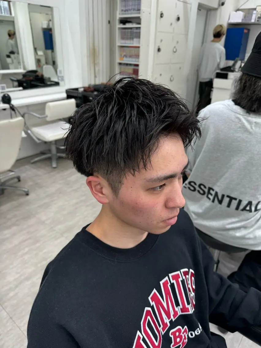 ショート メンズ カット トリートメント ヘアセット メンズ専門美容師店長 💈高橋和真💈のヘアスタイル