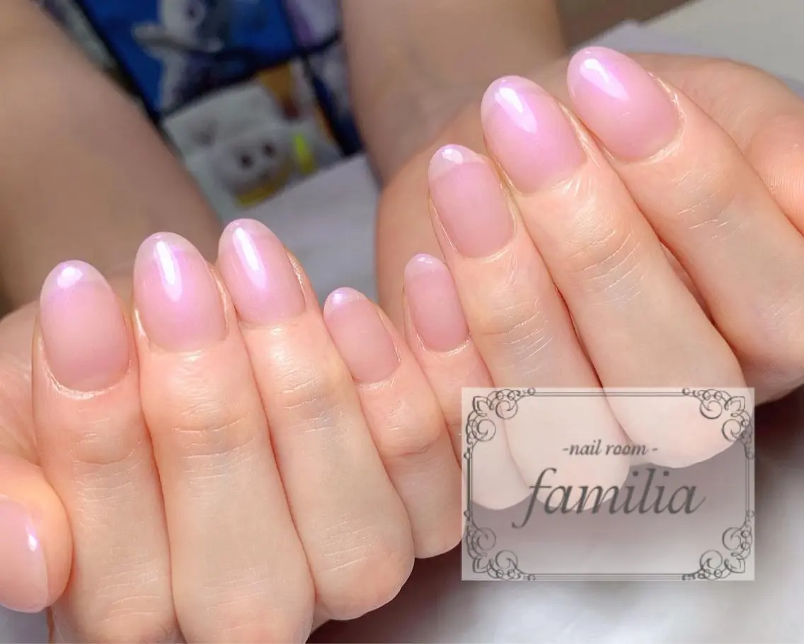 ネイル ハンドネイル -nailroom- familiaのネイルデザイン