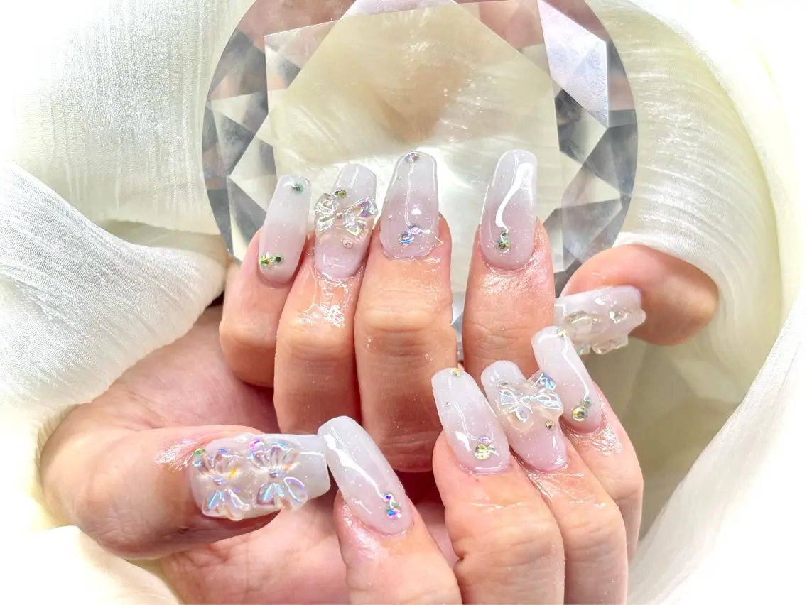 セミロング ハンドネイル GGhouse narumiのネイルデザイン