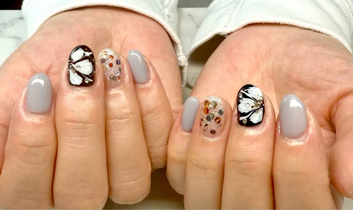 ネイル アートネイル チークネイル フレンチネイル 氷ネイル・うるうるネイル キラキラネイル Mai’s nailのネイルデザイン