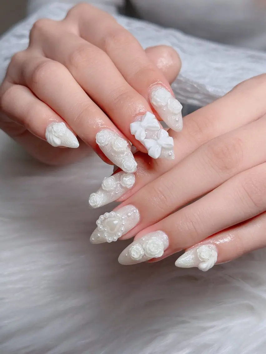 ネイル フレンチネイル ジェルネイル ハロウィン キラキラネイル 韓国ネイル H.baby Nail Salonのネイルデザイン